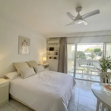 Apartment Aries Levante Beah